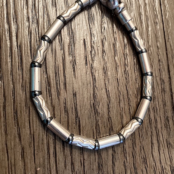 Tiffany & Co - Picture 4 of 9